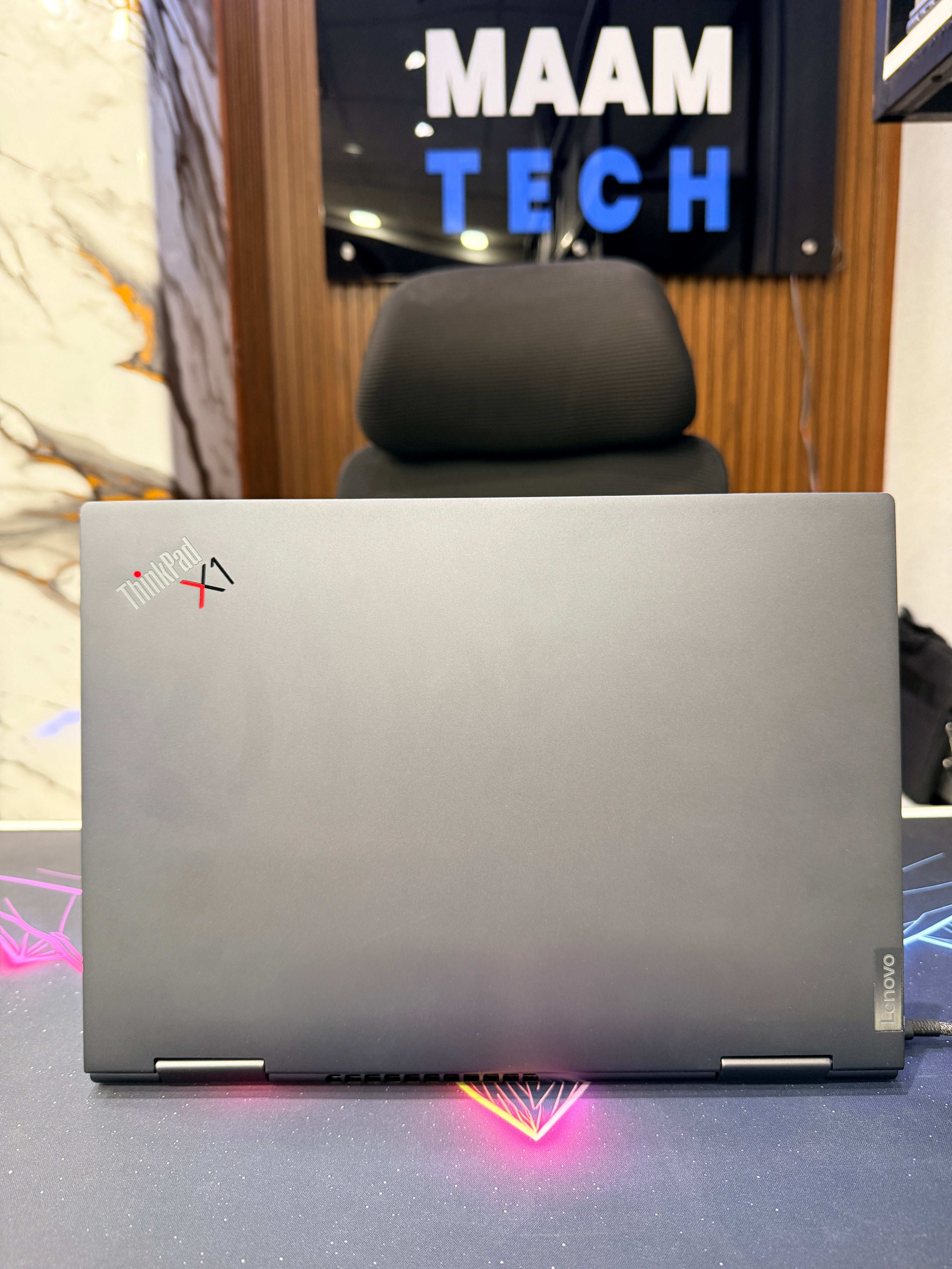 Lenovo ThinkPad X1 Yoga Gen 7 – Core i7 12th 1270P Gen / 32GB RAM / 512GB SSD (2-in-1 Convertible)