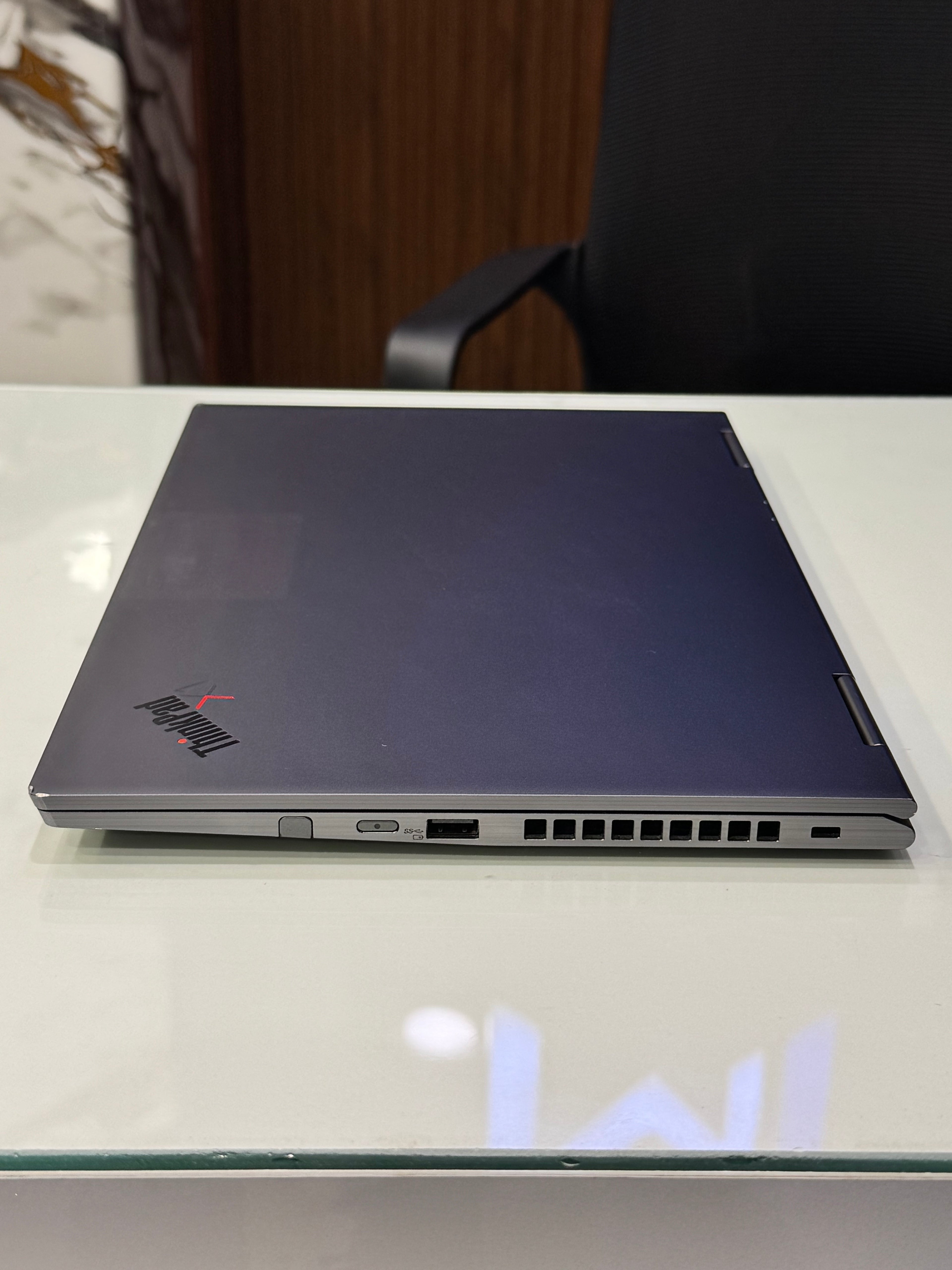 Lenovo ThinkPad X1 Yoga Gen 4 | Intel Core i5 10th Gen | 16GB RAM | 512GB NVMe SSD | 14" FHD Touch | 360° Convertible | Fingerprint | Backlit Keyboard