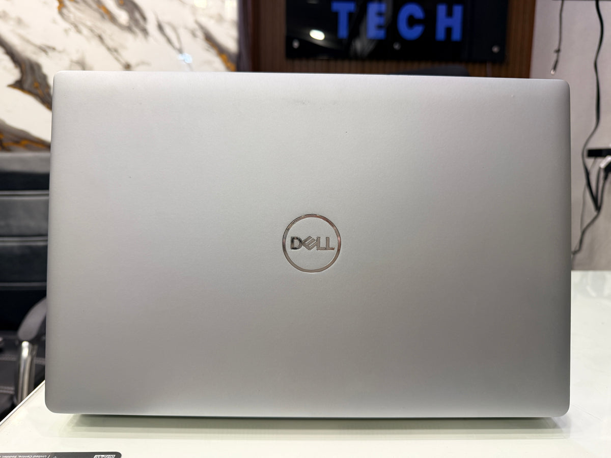 Dell Latitude 5520 — Core i7 11th Gen | 8GB RAM | 256GB SSD