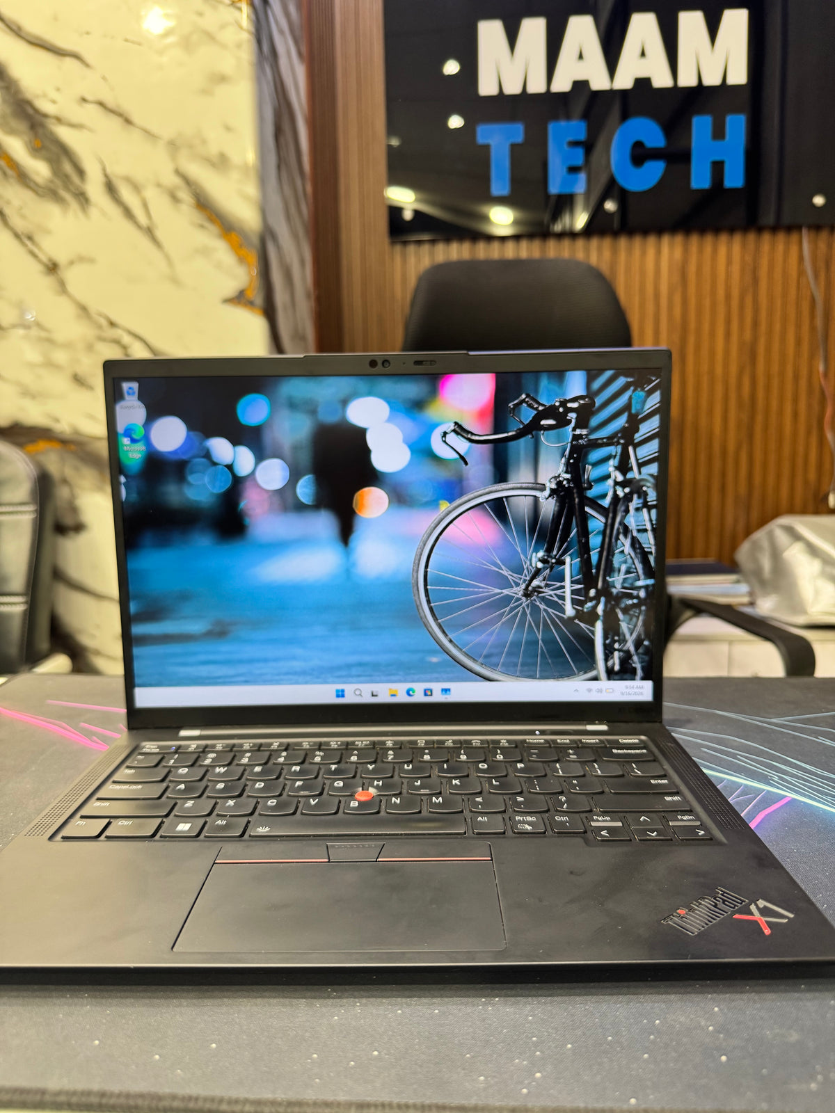Lenovo X1 Carbon Gen 11 i7 13th
