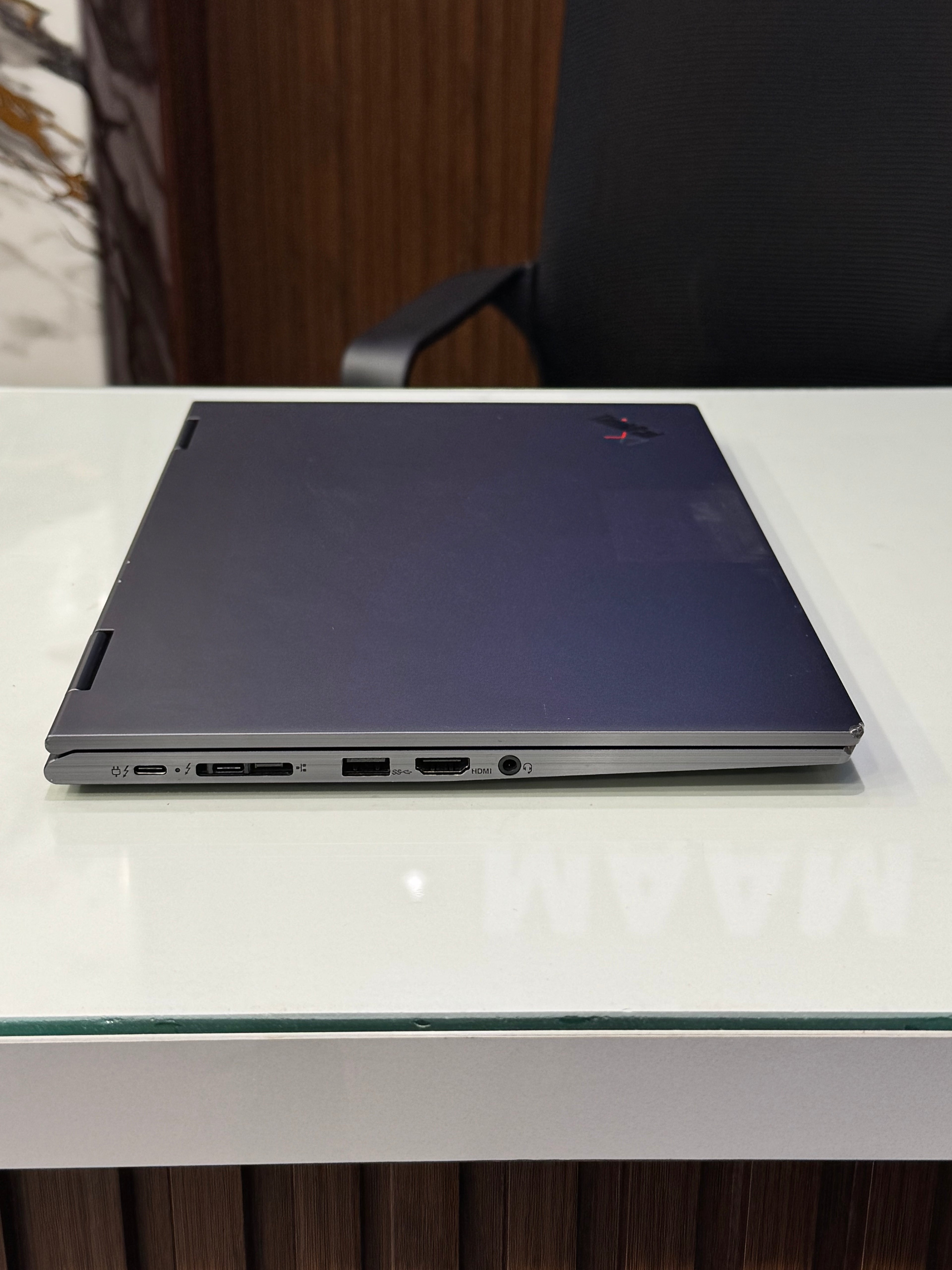 Lenovo ThinkPad X1 Yoga Gen 4 | Intel Core i5 10th Gen | 16GB RAM | 512GB NVMe SSD | 14" FHD Touch | 360° Convertible | Fingerprint | Backlit Keyboard