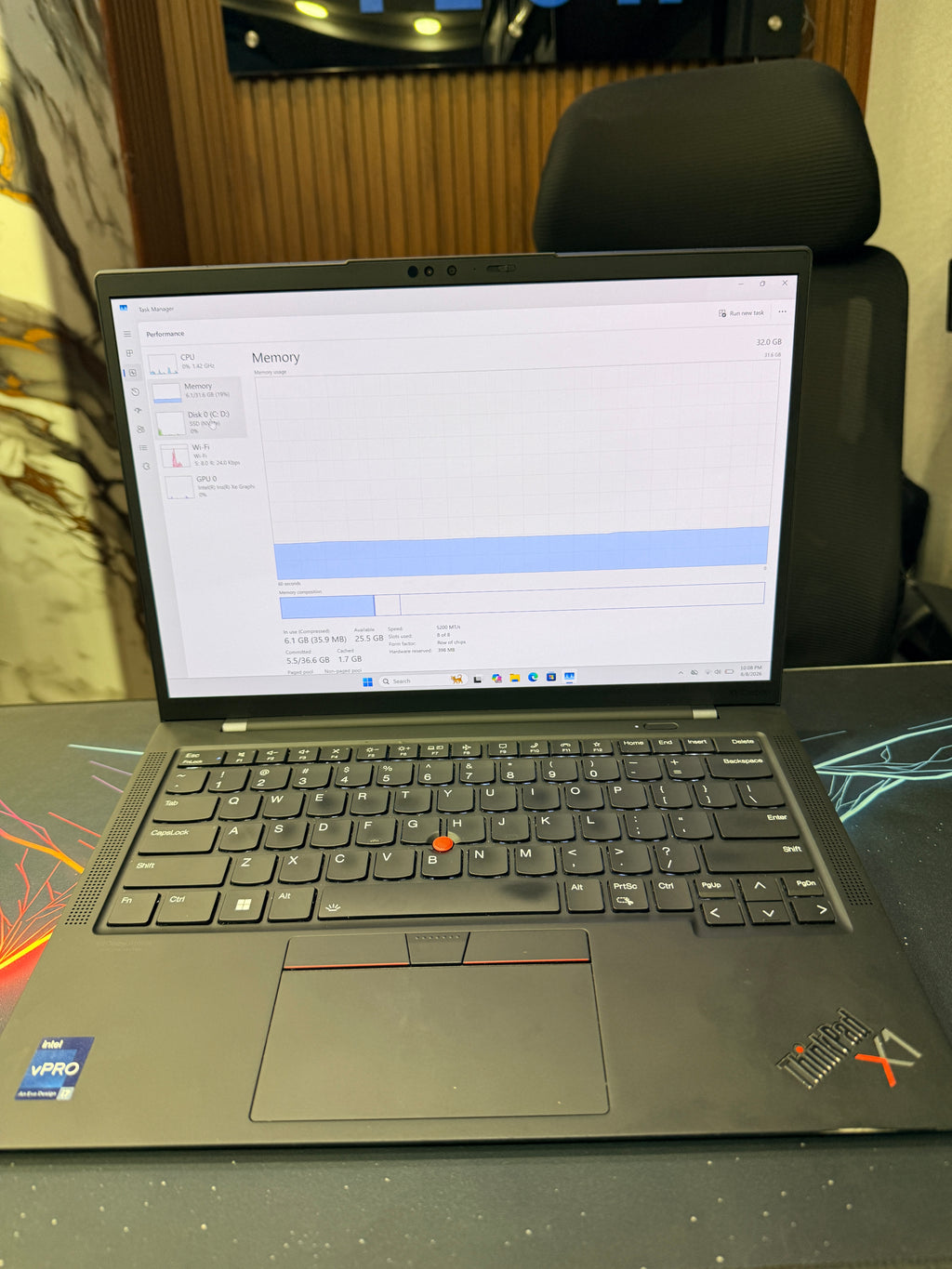 Lenovo ThinkPad X1 Carbon Gen 10 – Core i7 1270P 12th Gen / 32GB RAM / 512GB SSD