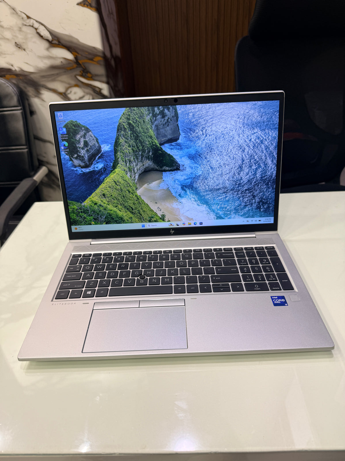 HP EliteBook 850 G8 — Core i5 11th Gen | 8GB RAM | 256GB SSD