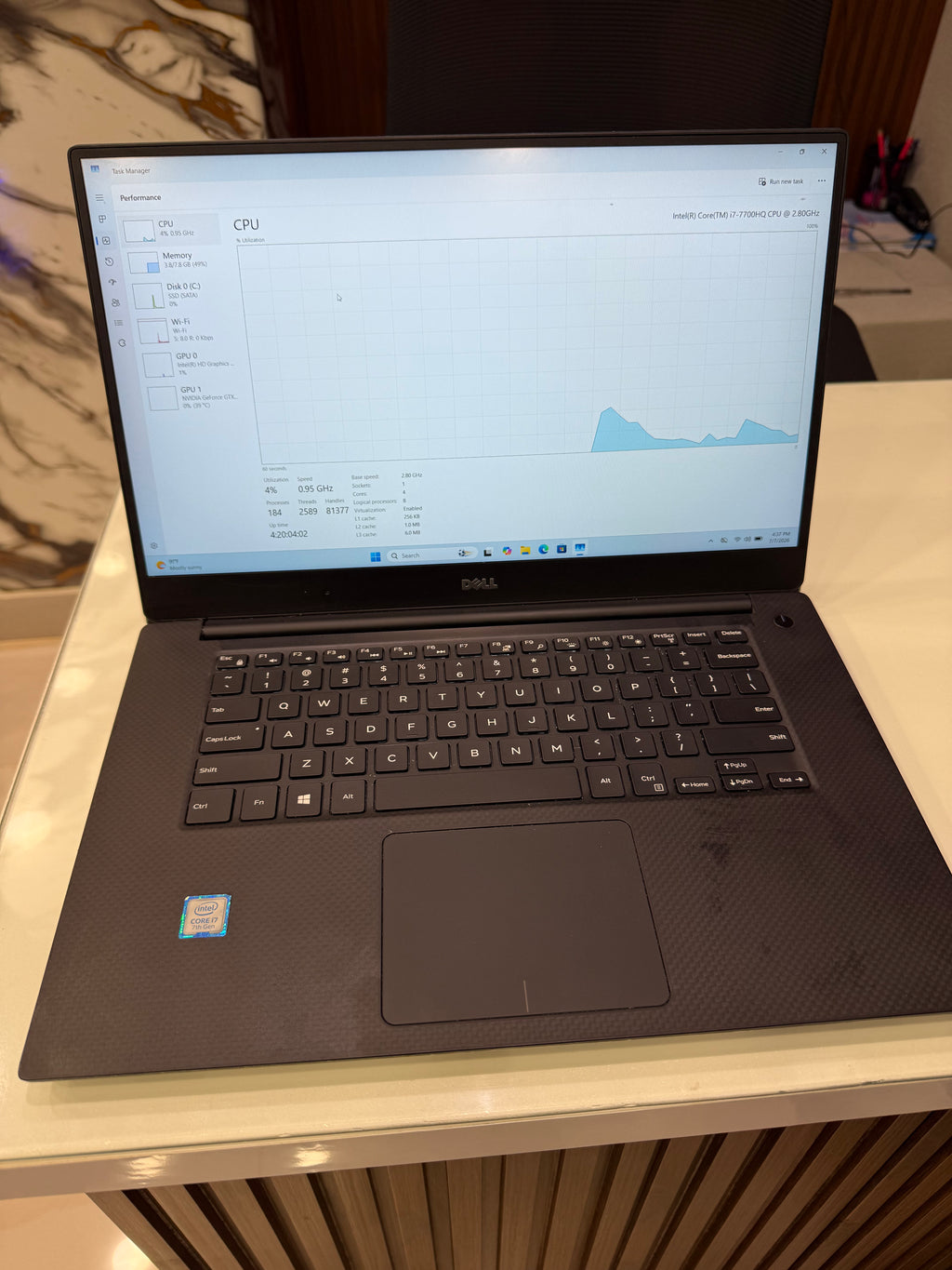 Dell XPS 15 9560 i7 7th 7700HQ 8GB RAM & 256GB SSD GTX 1050 4GB Graphics Card