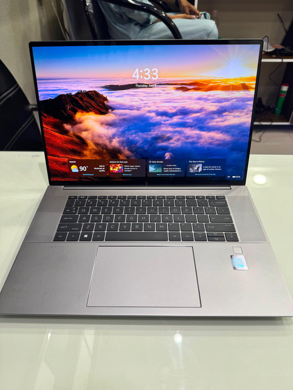HP ZBook Studio 16 G10 Mobile Workstation 13th Gen Core i9 13900H 16GB RAM DDR5 512GB NVME GEN 4 SSD NVIDIA 6GB RTX A1000  GRAPHICS CARD 4k Touchscreen