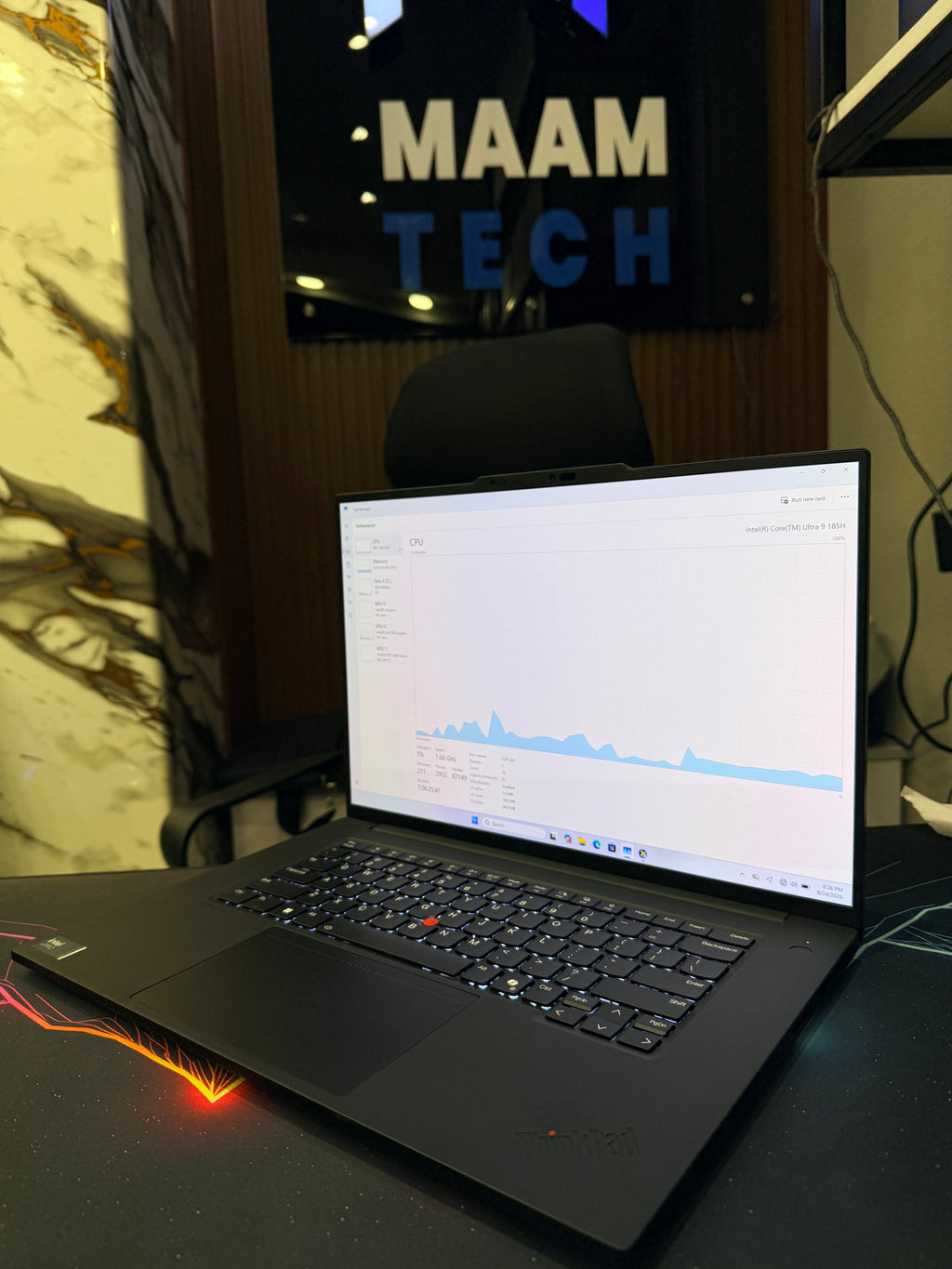 Lenovo ThinkPad P1 Gen 7 Core Ultra 9 185H | 32GB LPDDR5X | 1TB Gen 4 NVMe | RTX 2000 Ada 8GB | 4K OLED